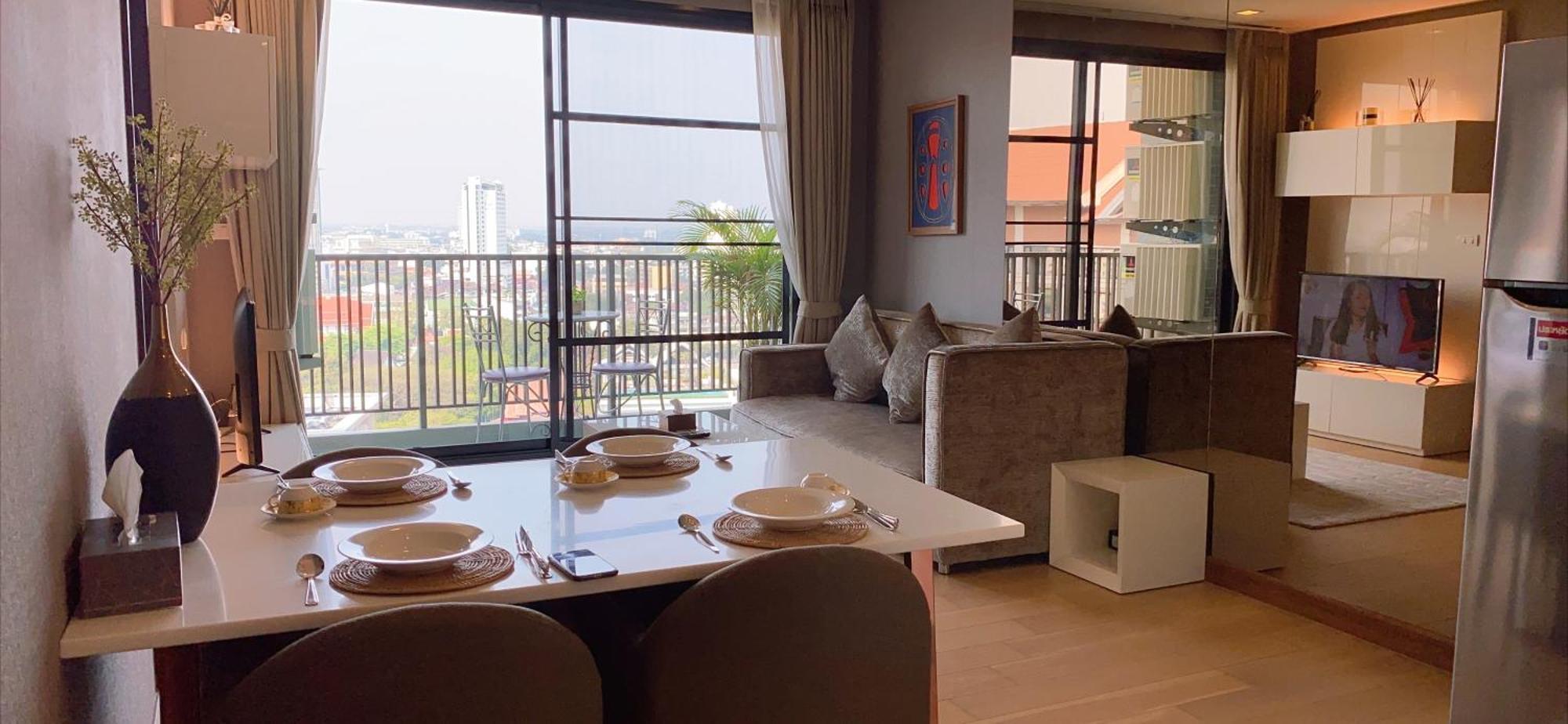 Luxury High Floor Pool Gym With 2br अपार्टमेंट *